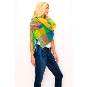 Multi Tone Plaid Pattern Fringe Scarf